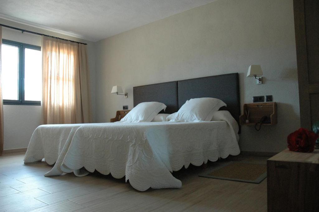Hotel Mas El Cuquello Els Ibarsos Kamer foto
