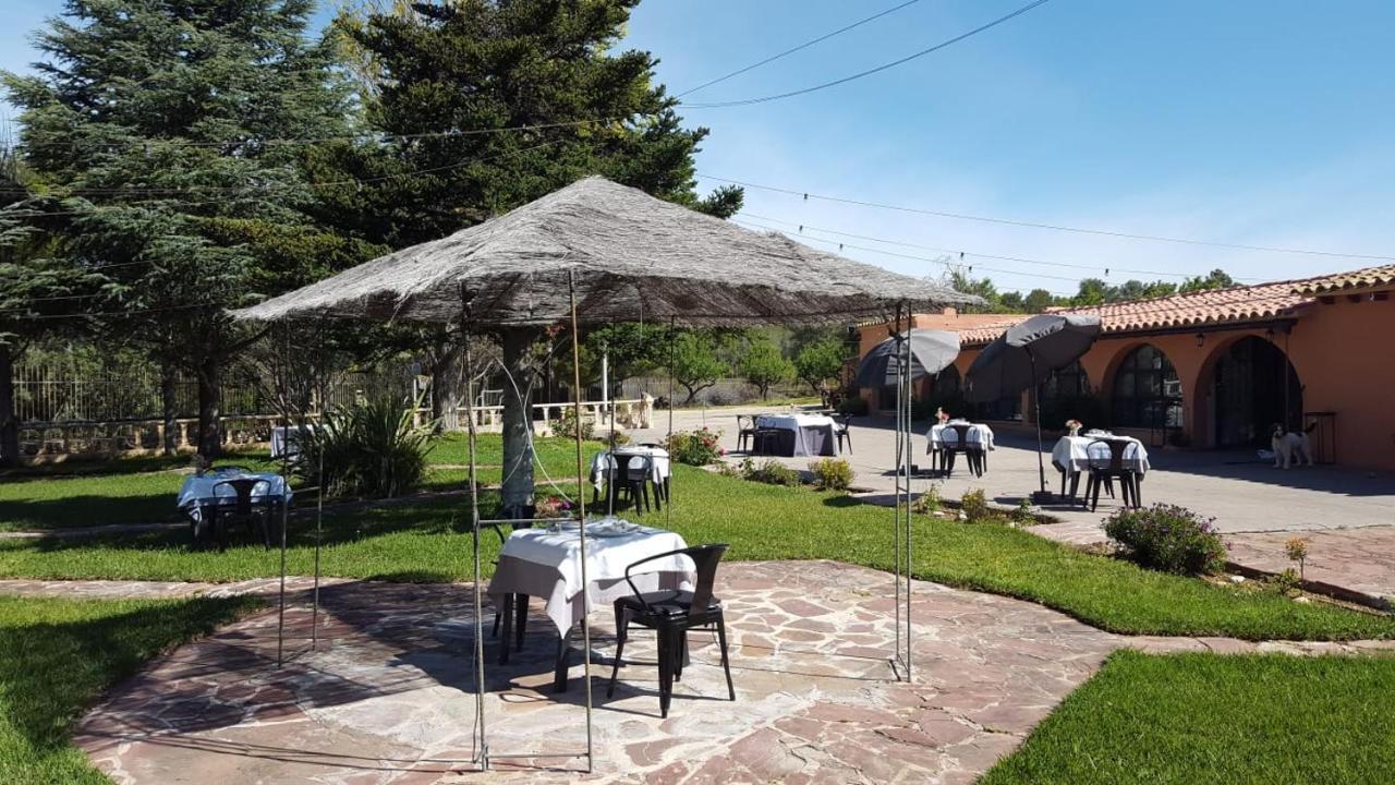 Hotel Mas El Cuquello Els Ibarsos Buitenkant foto