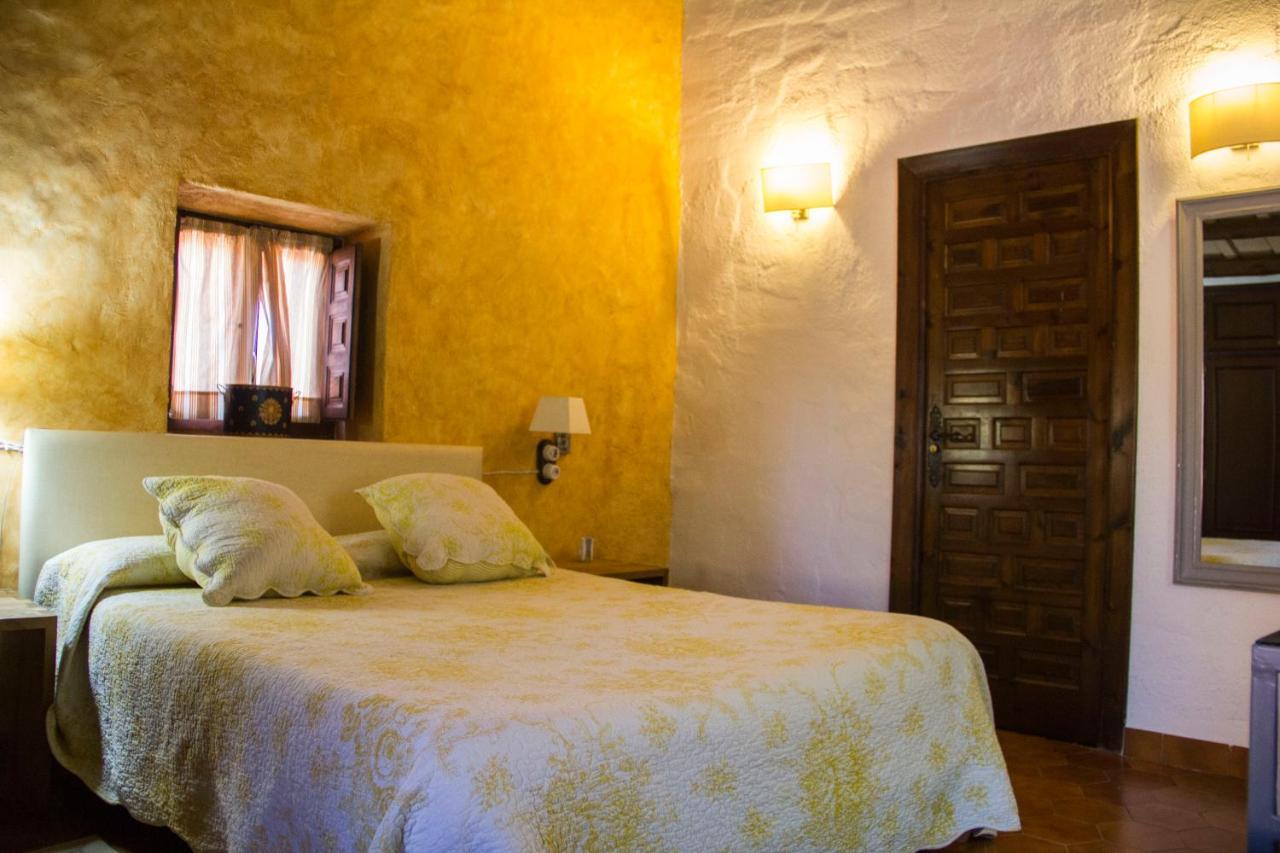 Hotel Mas El Cuquello Els Ibarsos Buitenkant foto